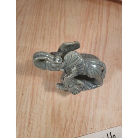 Ceramic Mama & Baby African Elephant s 4.5" by 4.5" 1 Handmade - Picture 9 of 12